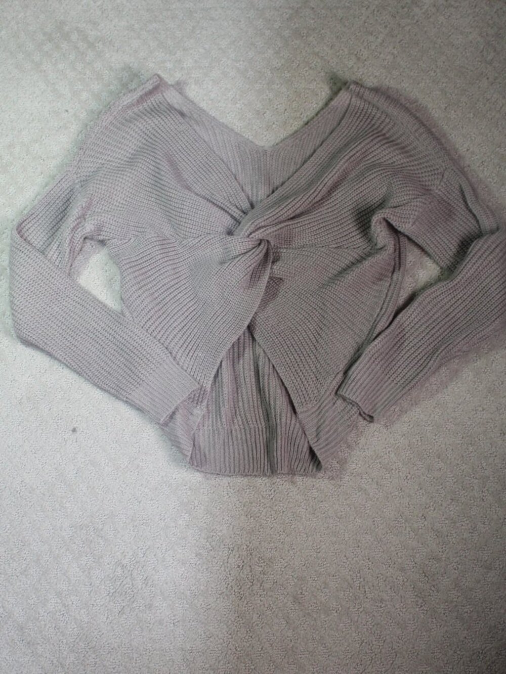Taupe Size M Chunky Knit V-Neck Long Sleeve Twisted Front Sweater